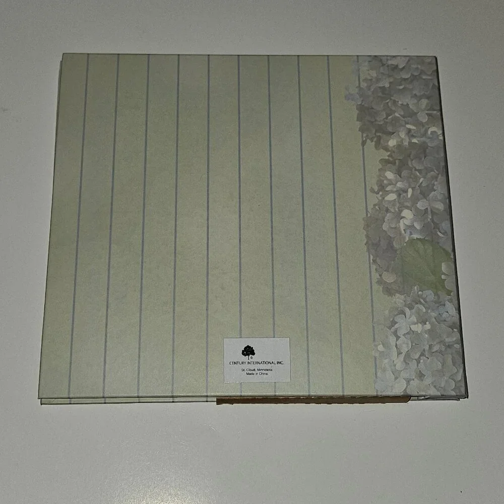 Century Int'l 8x8 Scrapbook Album Green Floral + 10 Refill Sheets NEVER USED